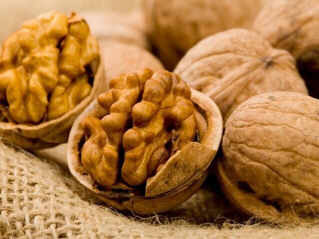 Nuts are used to treat helminthiasis at home.